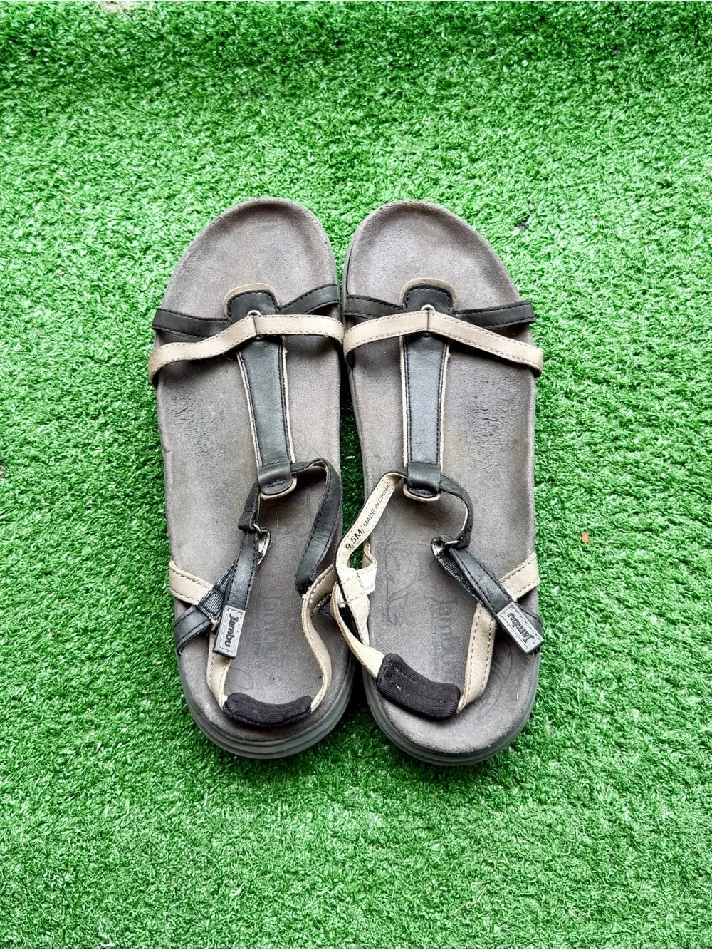 Jambu Grey Black T-Strap Outdoor Water Sandals Women's US 9.5M All-Terrain Sport